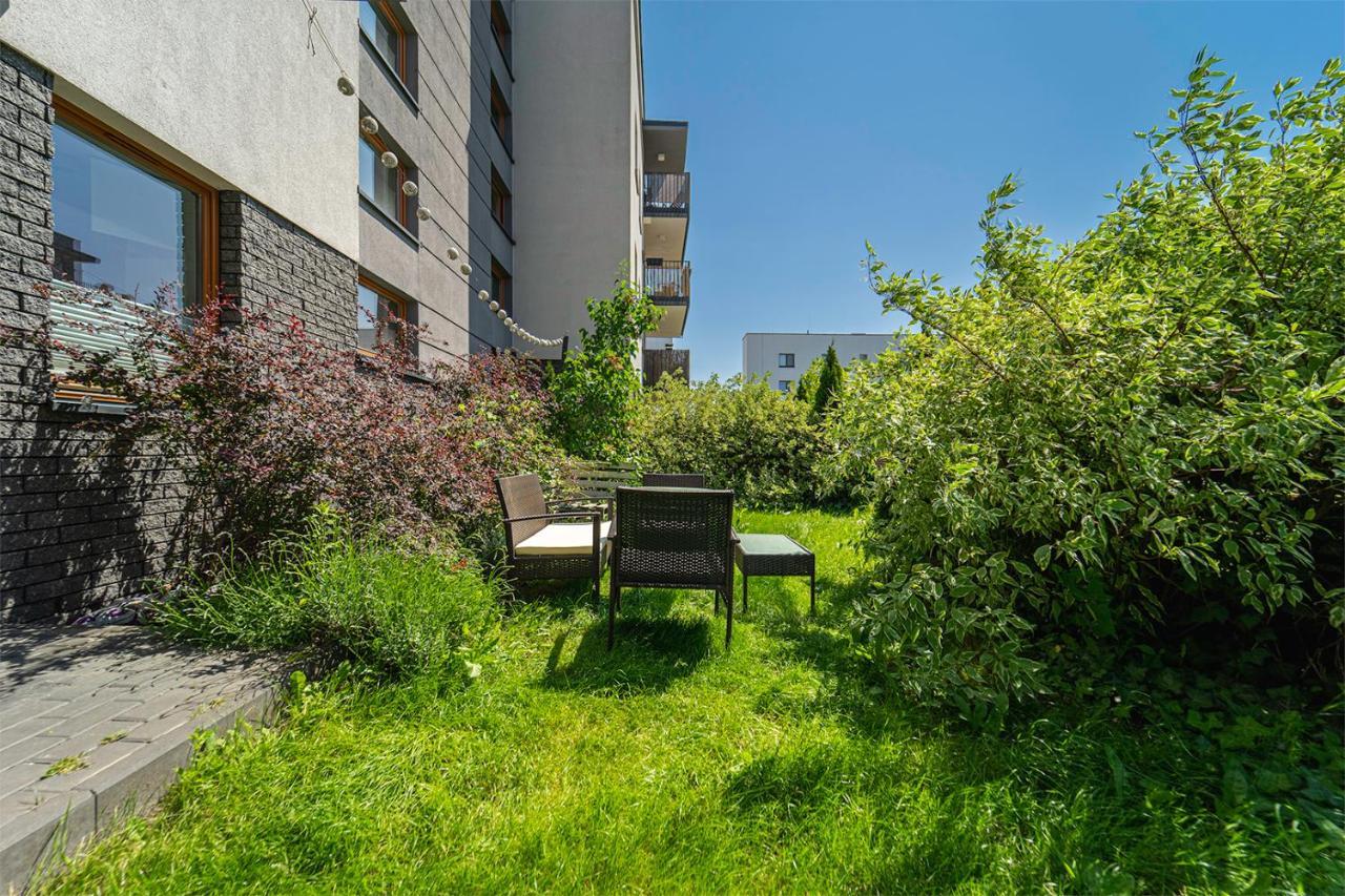 Bluszczanska Modern Urban Apartment Warsaw