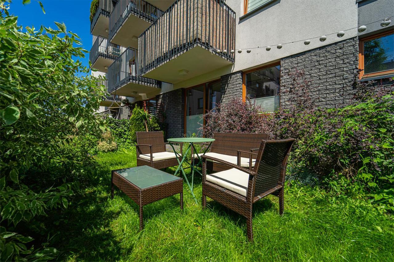Bluszczanska Modern Urban